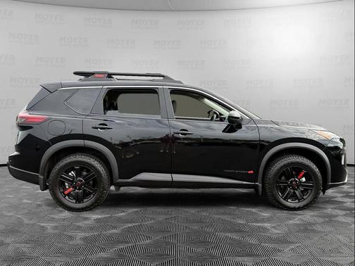 2025 Nissan Rogue Rock Creek