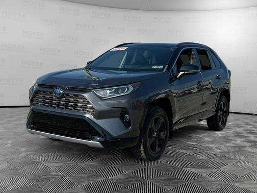 Blizzard Pearl/Midnight Black Metallic 2021 Toyota RAV4 Hybrid SE
