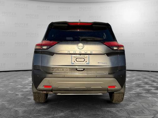 Gun 2023 Nissan Rogue SV