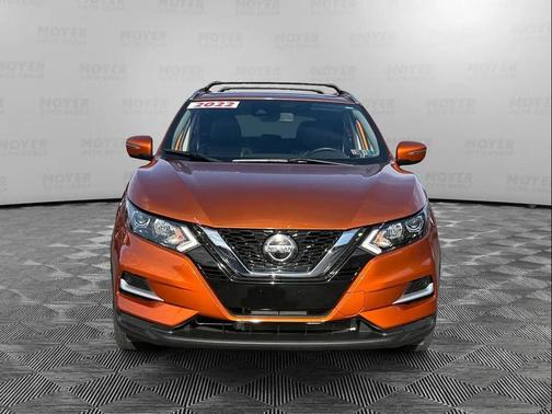 2022 Nissan Rogue Sport SL