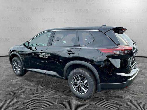 Super Black 2026 Nissan Rogue S