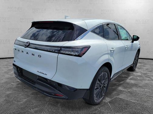 Everest White Pearl Tricoat 2026 Nissan Murano Platinum