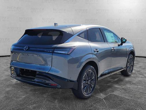 Gun Metallic 2026 Nissan Murano Platinum