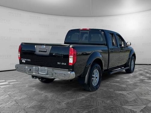 Super Black 2015 Nissan Frontier SV