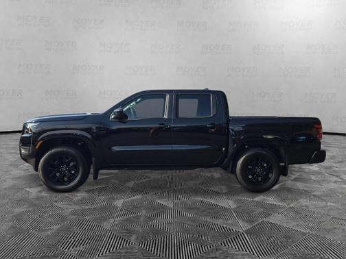 Super Black 2026 Nissan Frontier SV