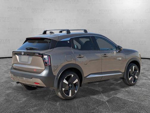 Canyon Bronze Metallic 2026 Nissan Kicks SR
