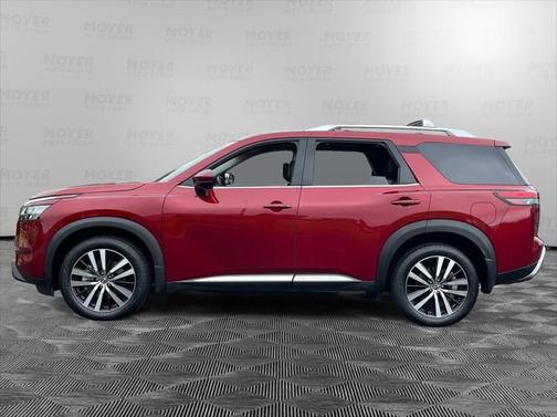 2023 Nissan Pathfinder Platinum 4WD