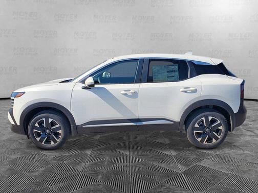 Aspen White TRI 2026 Nissan Kicks SV
