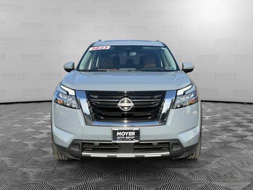 2023 Nissan Pathfinder Platinum 4WD