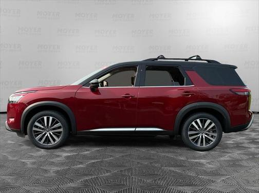 2022 Nissan Pathfinder Platinum 4WD