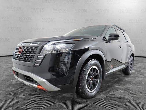 Super Black 2026 Nissan Pathfinder Rock Creek