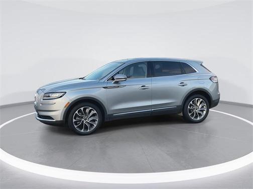 2021 Lincoln Nautilus Reserve