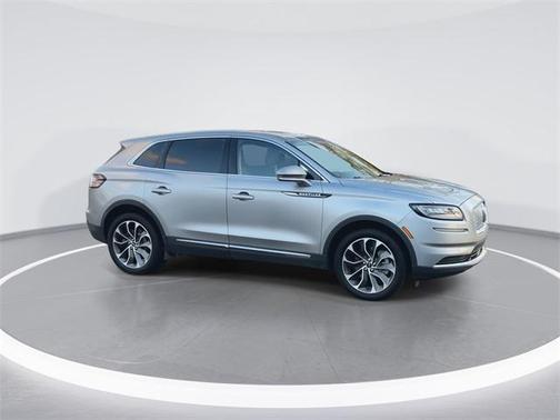 2021 Lincoln Nautilus Reserve