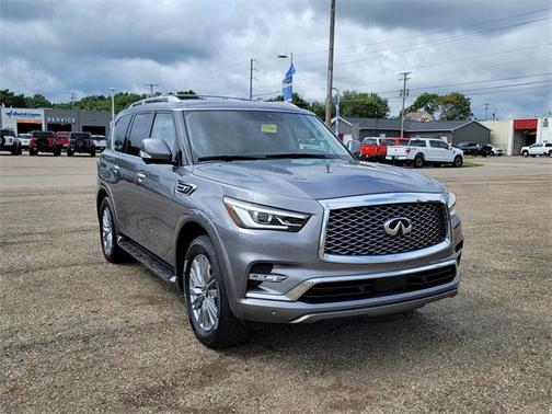 2021 INFINITI QX80 Luxe