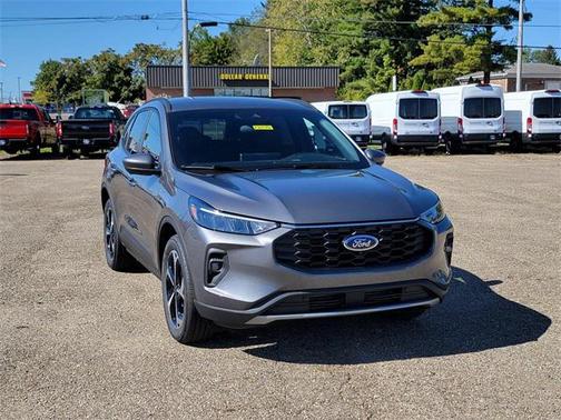 2025 Ford Escape ST-Line Select