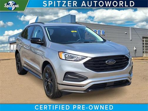 2022 Ford Edge SE