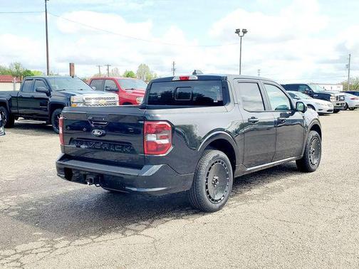 2025 Ford Maverick Lobo