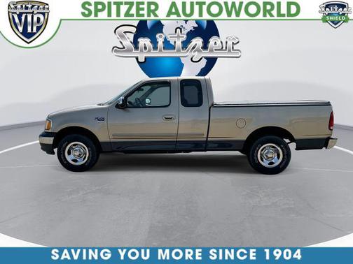 Harvest Gold Clearcoat Metallic 2000 Ford F-150 XLT
