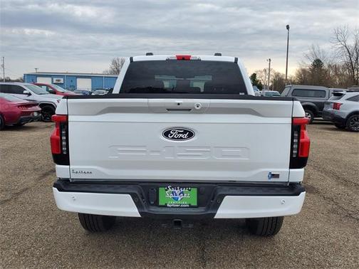2025 Ford F-150 Lightning Flash