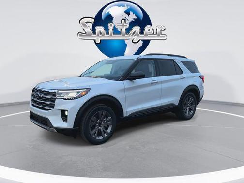 2026 Ford Explorer Active w/200A Pkg