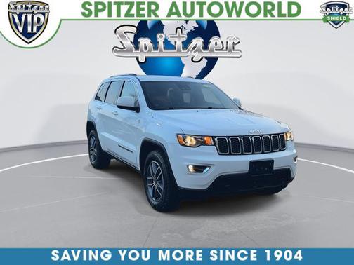 2020 Jeep Grand Cherokee Laredo