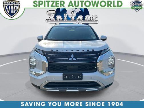 White Diamond 2024 Mitsubishi Outlander SE 2.5 S-AWC