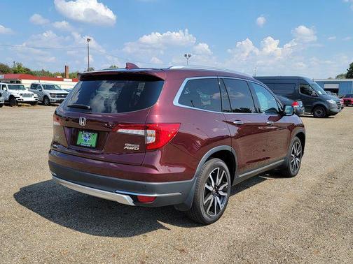 2022 Honda Pilot Touring 8-Passenger
