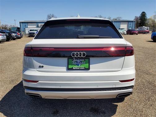 2024 Audi Q8 55 Premium Plus