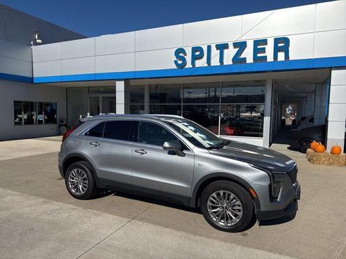 2024 Cadillac XT4 Premium Luxury