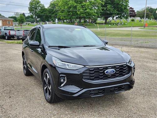 2023 Ford Escape ST-Line Elite