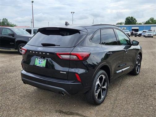 2023 Ford Escape ST-Line Elite