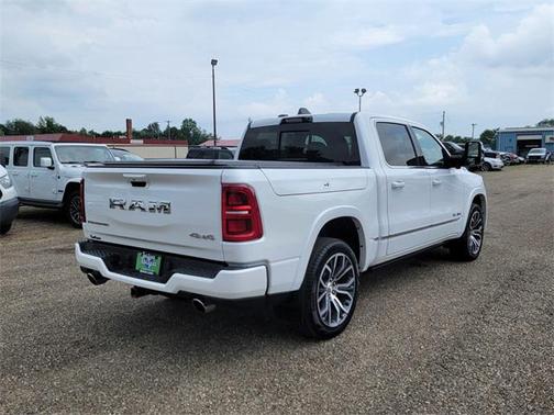 2025 RAM 1500 ST
