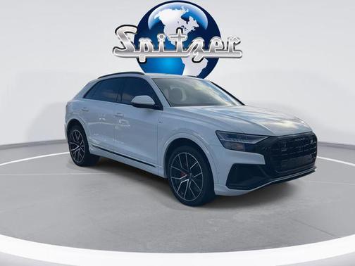2023 Audi Q8 55 Premium Plus