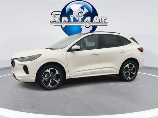 2026 Ford Escape ST-Line Elite