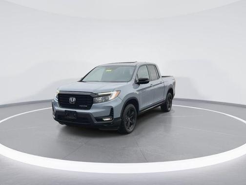 2022 Honda Ridgeline Black