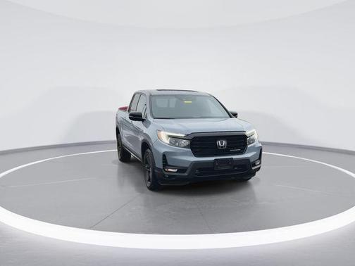 2022 Honda Ridgeline Black