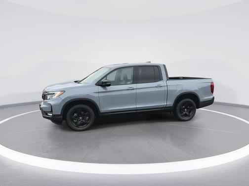 2022 Honda Ridgeline Black