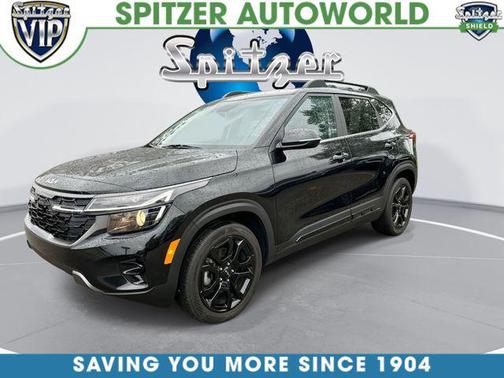 Fusion Black 2024 Kia Seltos X-Line