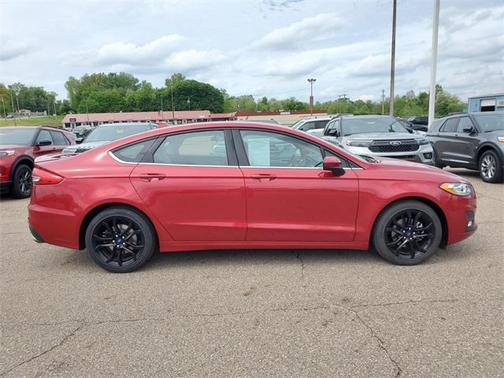 RAPID RED METALLIC TC 2020 Ford Fusion SE