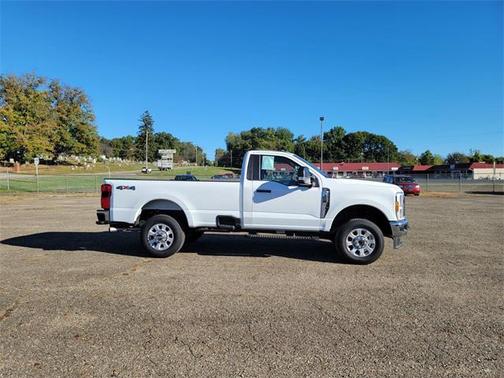 2024 Ford F-350 XLT