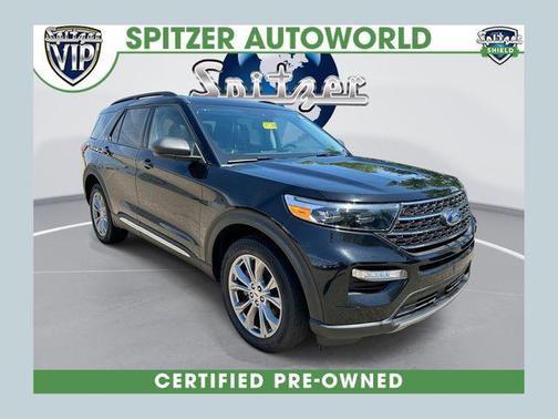 AGATE BLACK METALLIC 2023 Ford Explorer XLT