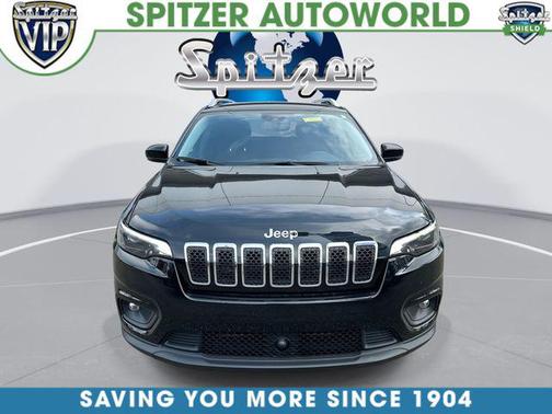 Diamond Black Crystal Pearlcoat 2020 Jeep Cherokee Latitude Lux