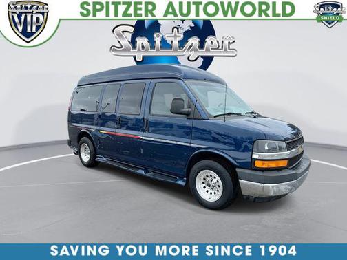 2004 Chevrolet Express 1500 Base