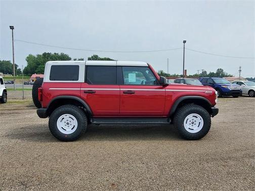 2025 Ford Bronco Heritage Edition
