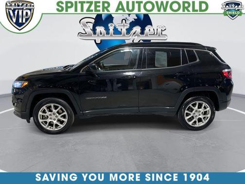 2023 Jeep Compass Latitude Lux