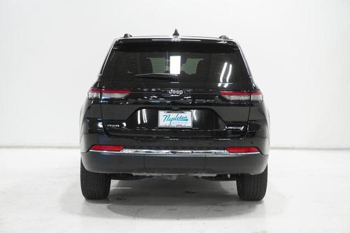 2024 Jeep Grand Cherokee Laredo