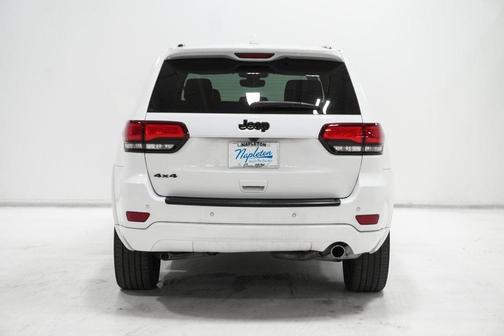 2022 Jeep Grand Cherokee Altitude