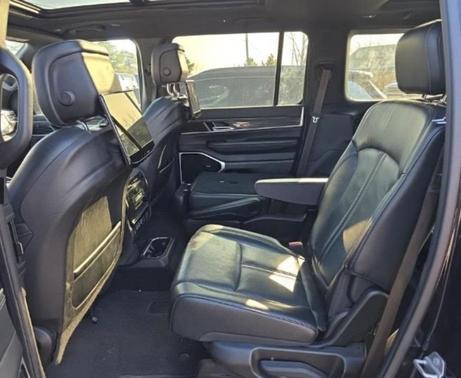 2022 Jeep Wagoneer Series III 4x4