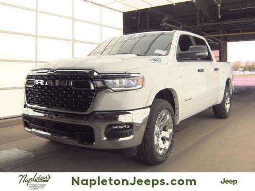 Bright White Clearcoat 2025 RAM 1500 Big Horn/Lone Star