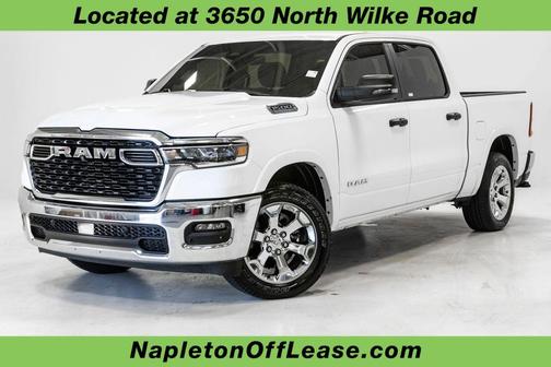 Bright White Clearcoat 2025 RAM 1500 Big Horn/Lone Star